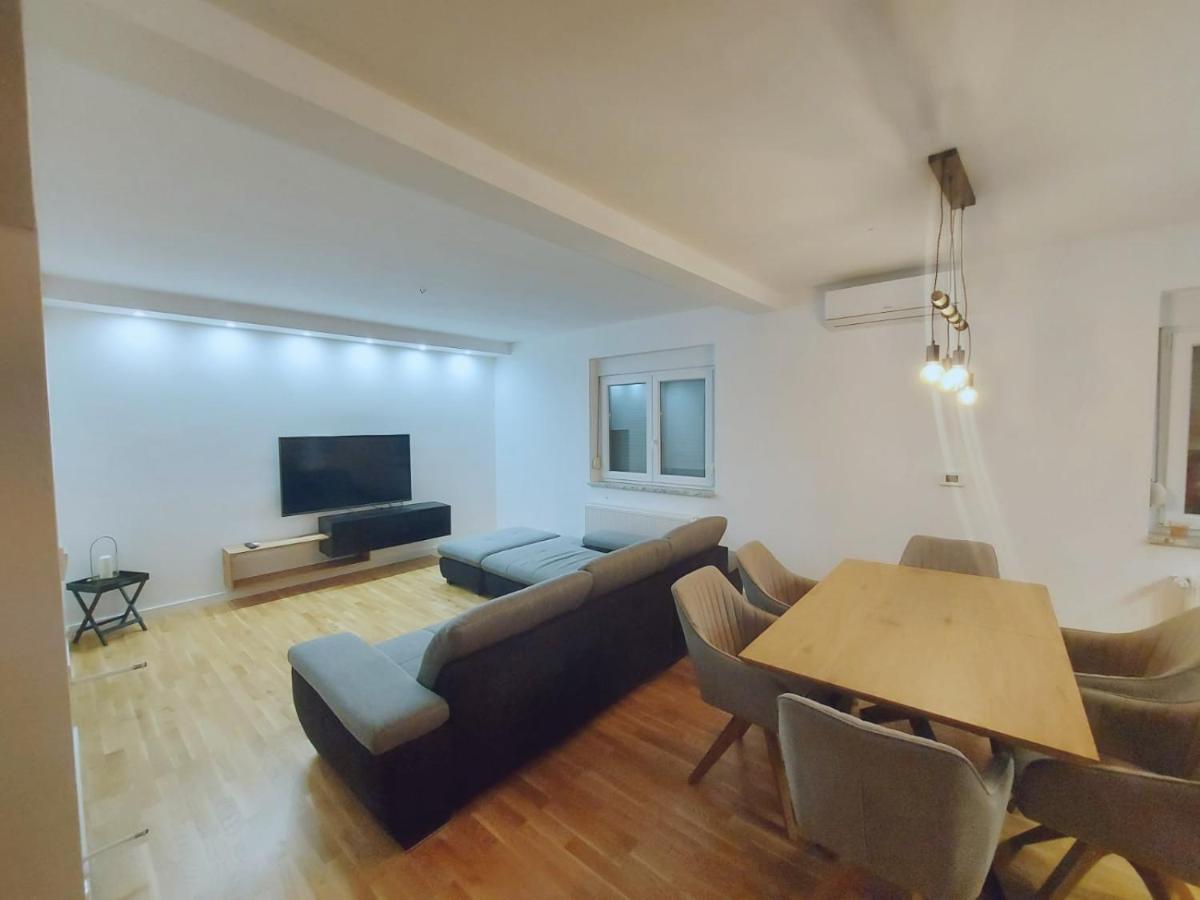 Apartament Apartman Lucija Biograd Na Moru Zewnętrze zdjęcie